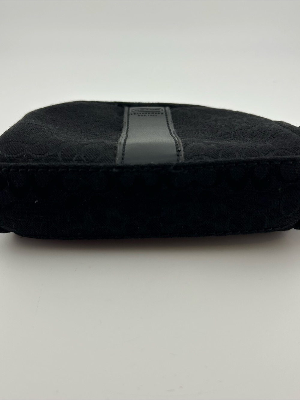 NWT Coach Mini Sig Black Zip Cosmetic Pouch Canvas Leatherware Style 2310 - Picture 4 of 16